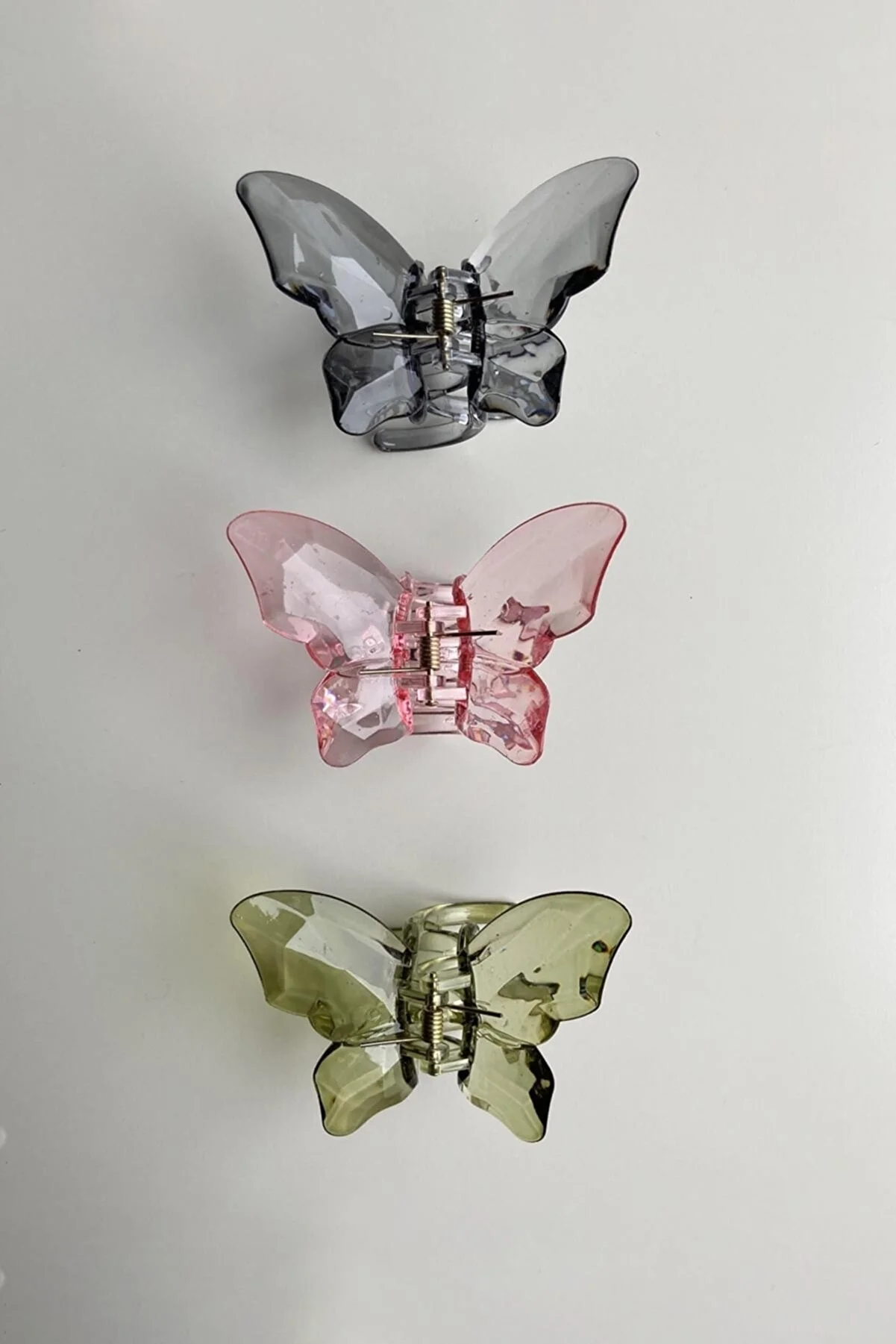 Mandal Toka Büyük Boy Kelebek Gri, Pembe, Yeşil Şeffaf